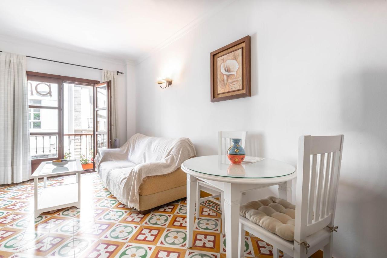 Apartamentos Trujillo طريفة المظهر الخارجي الصورة
